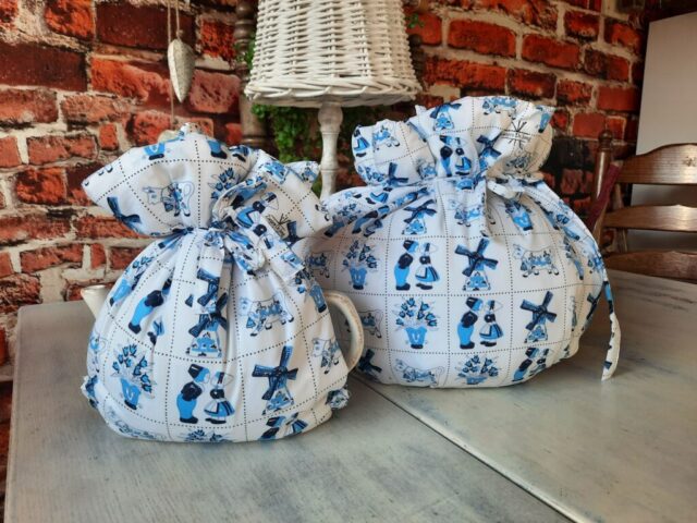 set hooicooker en theecooker Zusjes De Jong